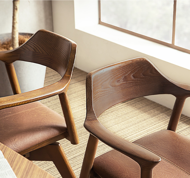 ダイニングチェア 回転式 肘付き レザー 合皮 木製 天然木 無垢材