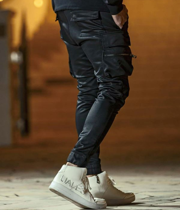 1PIU1UGUALE3 RELAXスリムカーゴパンツ 1PIU1UGUALE3 RELAX スリムカーゴパンツ - ファッション通販 MAGASEEK