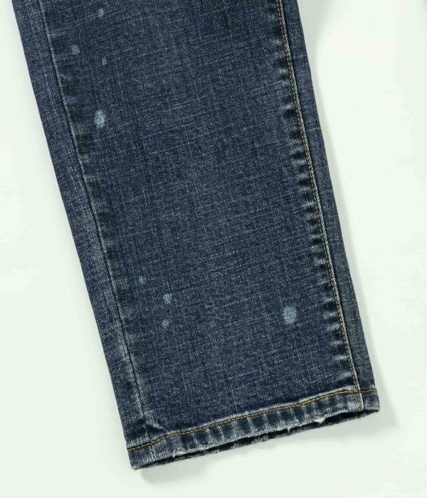 1PIU1UGUALE3 RELAXダメージデニムパンツ　ロゴ刺繍 1PIU1UGUALE3 RELAX カモ柄刺繍ダメージデニムパンツ | ウノピゥ