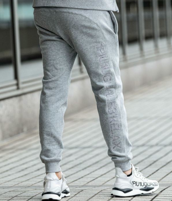1PIU1UGUALE3 RELAX サイドロゴスウェットパンツ メンズ スリム