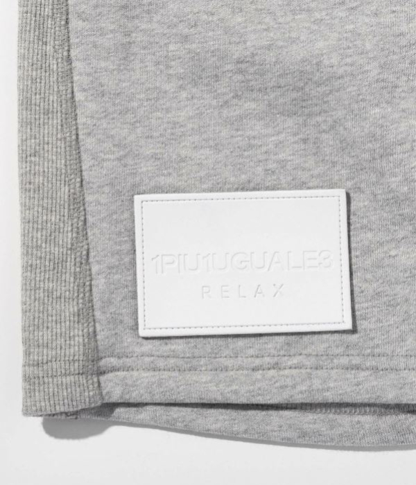 1PIU1UGUALE3 RELAX レザーパッチスウェットショーツ メンズ