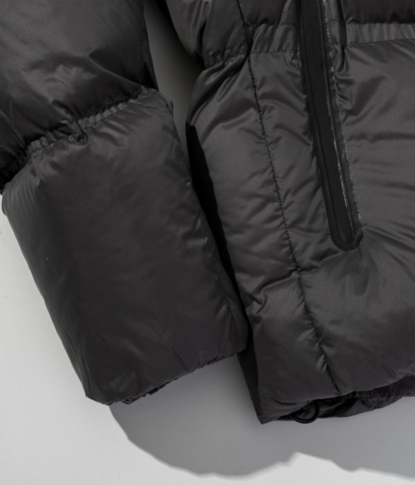 1PIU1UGUALE3 RELAX スーパーライトテックダウンジャケット メンズ