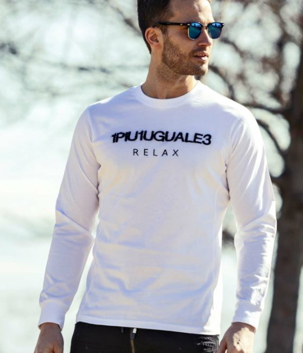 【主役級】1PIU1UGUALE3 RELAX ボアロゴ刺繍ロングTシャツ 1PIU1UGUALE3 RELAX ボアロゴ刺繍ロングTシャツ 長袖 ロンT