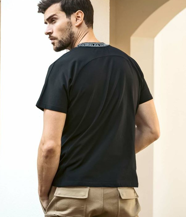 1PIU1UGUALE3 RELAX ネックロゴTシャツ メンズ 半袖 カットソー
