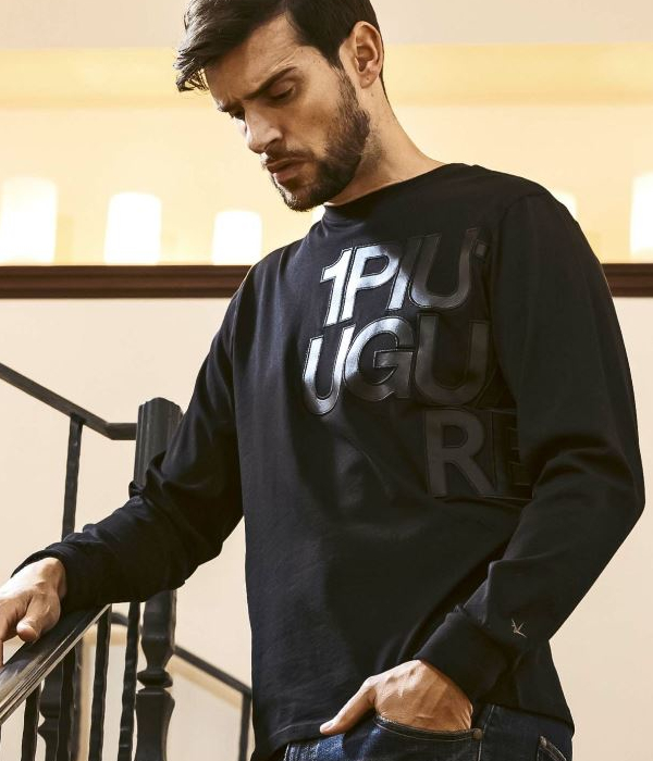 1PIU1UGUALE3 RELAX フェイクレザーロゴTシャツ メンズ ロンT