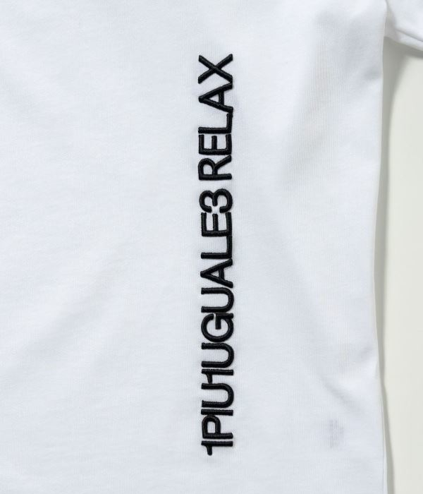 1PIU1UGUALE3 RELAX バーチカルエンブロイディーTシャツ メンズ