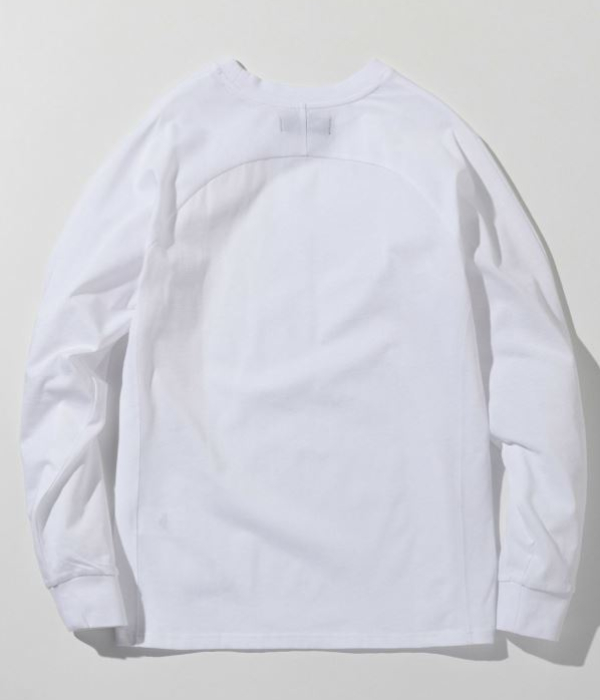 1PIU1UGUALE3 RELAX シルバーロゴプレートシルケットTシャツ メンズ