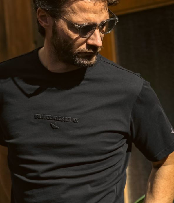 エンボスロゴTシャツ メンズ 半袖 1PIU1UGUALE3 RELAX カットソー カジュアル スポーツ ウノピゥウノウグァーレトレ リラックス | 1PIU1UGUALE3 RELAX