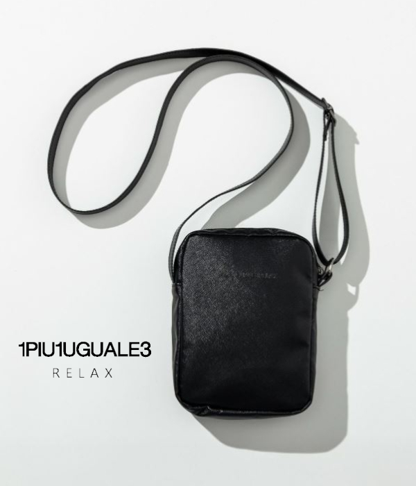 1PIU1UGUALE3 RELAX シンセティックサフィアーノミニショルダーバッグ