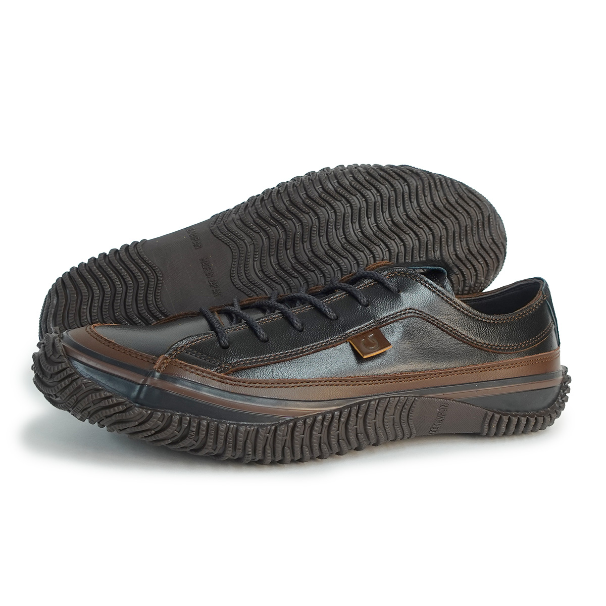 送料無料 スニーカー ローカット メンズ AW 秋冬 新作 秋新作 冬新作 人気 流行 定番 2026 スピングル SPINGLE SP-1067 午年 ニューイヤーモデル 干支 ホースレザー カジュアルシューズ レザースニーカー ハラコ 日本製 本革 メイドインジャパン ブラック 黒 靴 SPINGLE（スピングル） スニーカー 干支モデル 午年 メンズ レディース