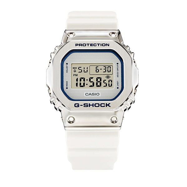 G shock hotsell 5600 white