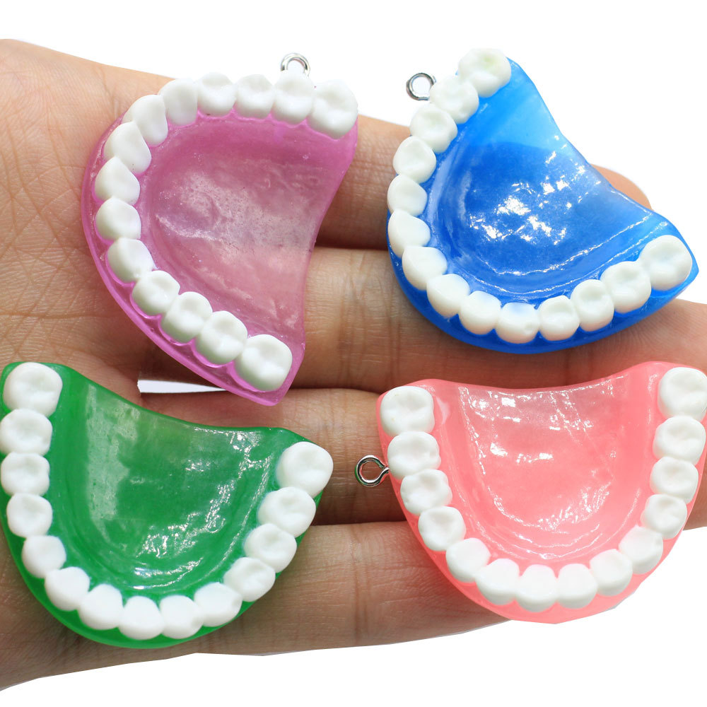 歯のチャーム 6色あり 1個売りの詳細画像1
