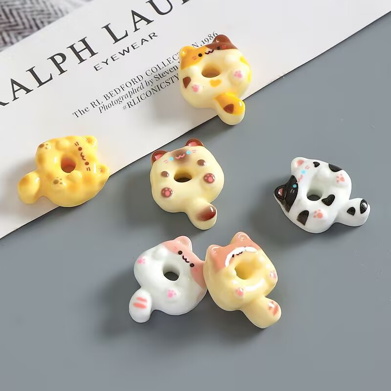 約50個 デコパーツ 樹脂 動物 ネコ ハンドメイド : gaikicraft - 通販