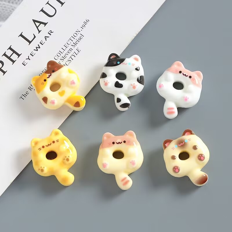 約50個 デコパーツ 樹脂 動物 ネコ ハンドメイド : gaikicraft - 通販