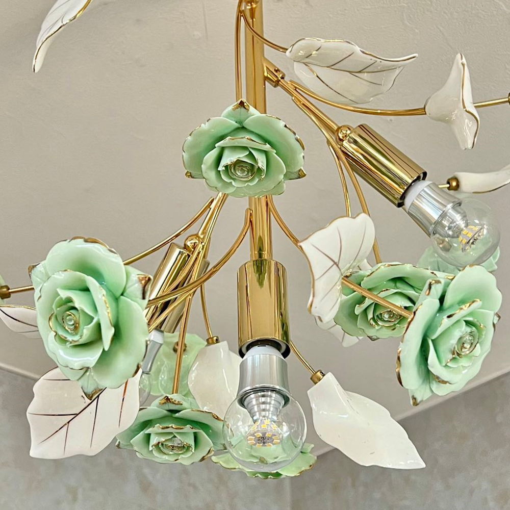 薔薇装飾 3灯 シャンデリア風 シーリングライト 天井照明エレガント♪