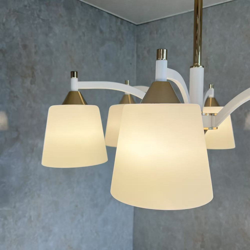 引掛けシーリング対応 LED 6灯 シャンデリア 人気のホワイトタイプ 調