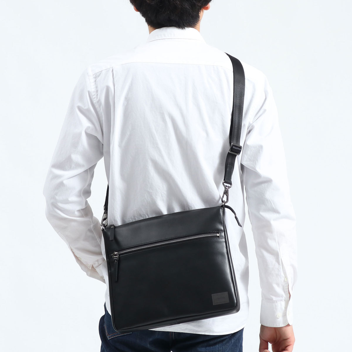 ポーター コミューター ショルダーバッグ 032-03303 吉田カバン PORTER COMMUTER SHOULDER BAG メンズ B5  斜めがけ 小さい 軽い 大人 黒 ブランド 日本製