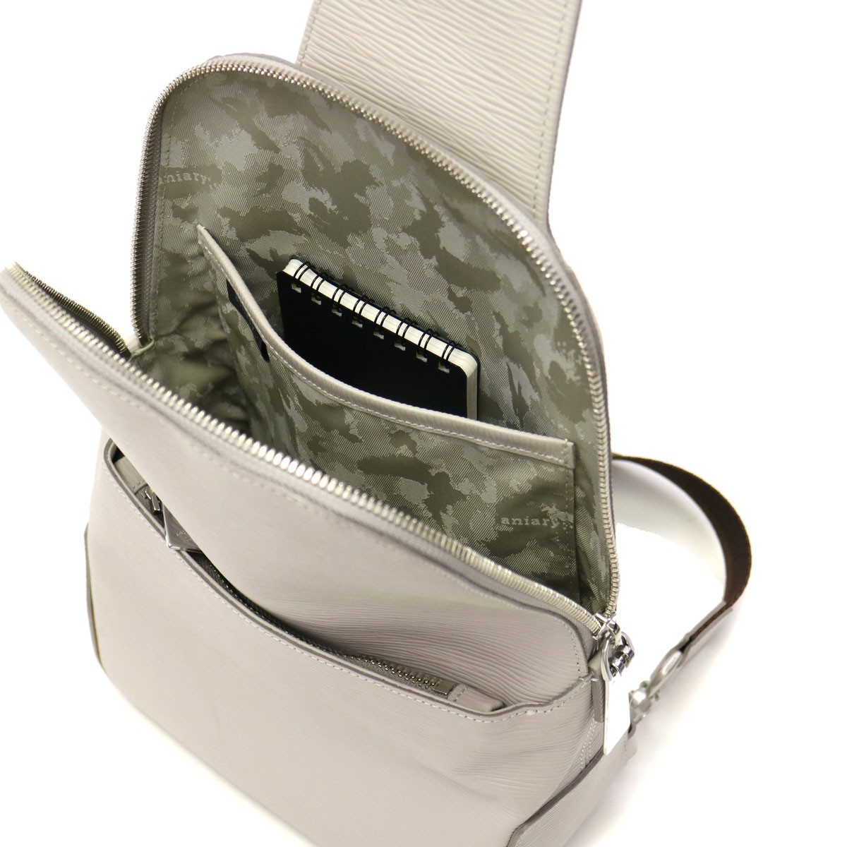 aniary 最大42%☆4/29限定 正規取扱店 アニアリ バッグ Body Bag aniary 最大42%☆4/29限定 正規取扱店 アニアリ バッグ Body Bag