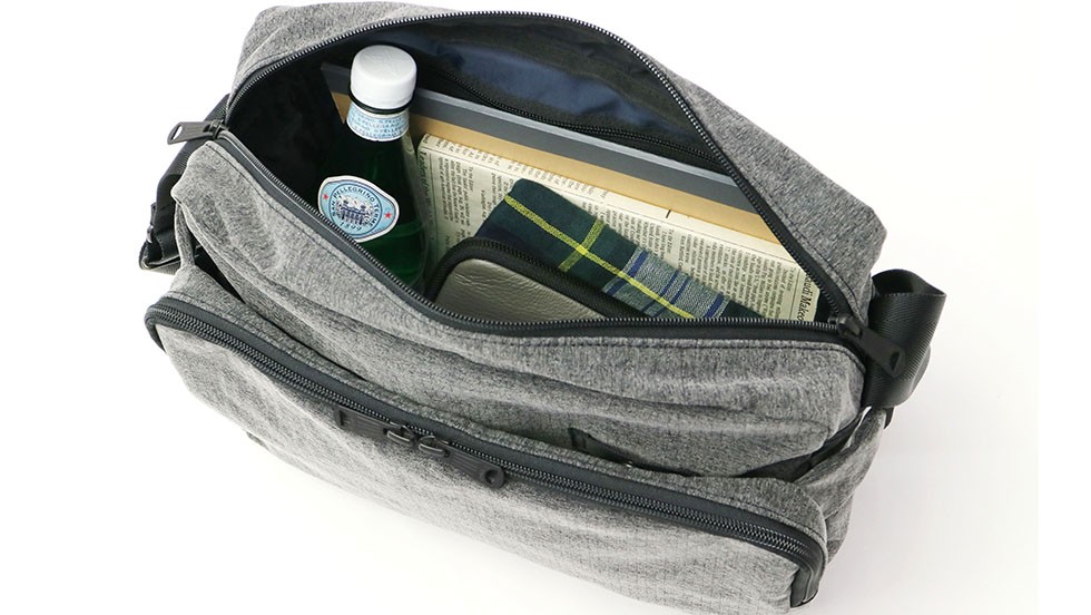 【美品】PORTER ファンクション ショルダー 大容量 A4 FUNCTION（PORTER） ポーター ファンクション ショルダーバッグ