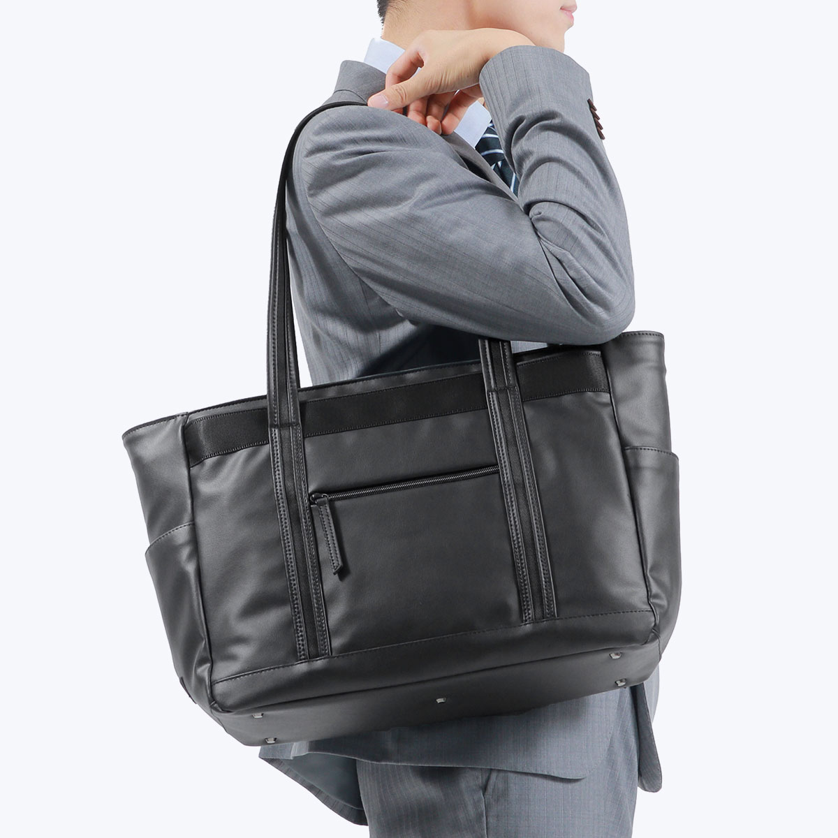 ace トートバッグ ARMANI EXCHANGE (アルマーニ エクスチェンジ ) ロゴチャーム
