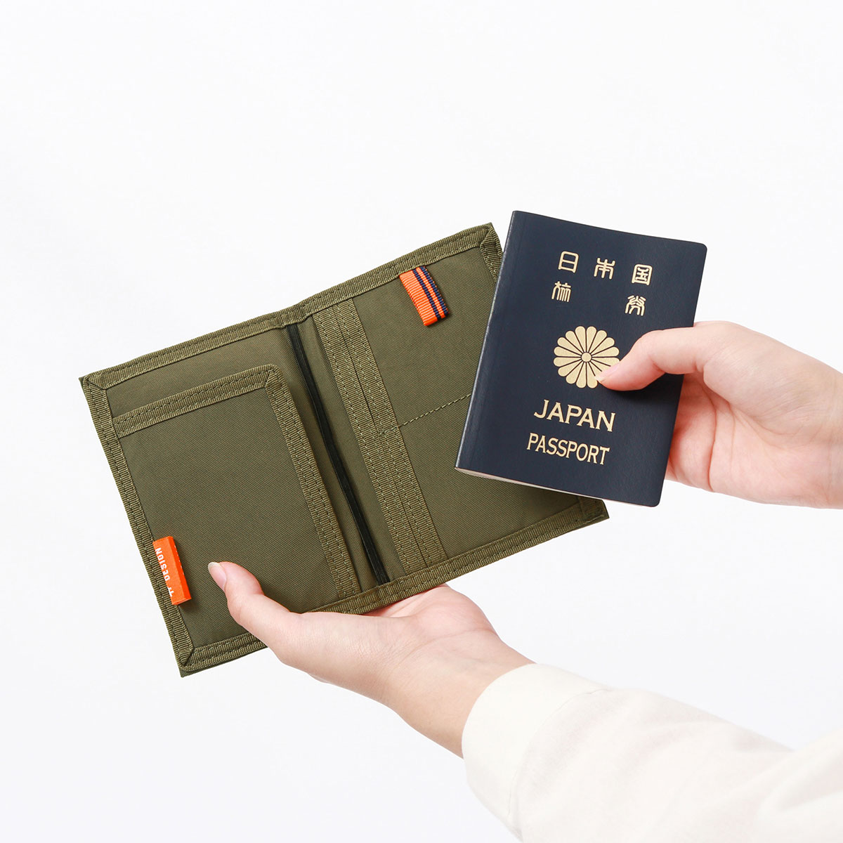 ビームスデザイン パスポートケース BEAMS DESIGN PASSPORT