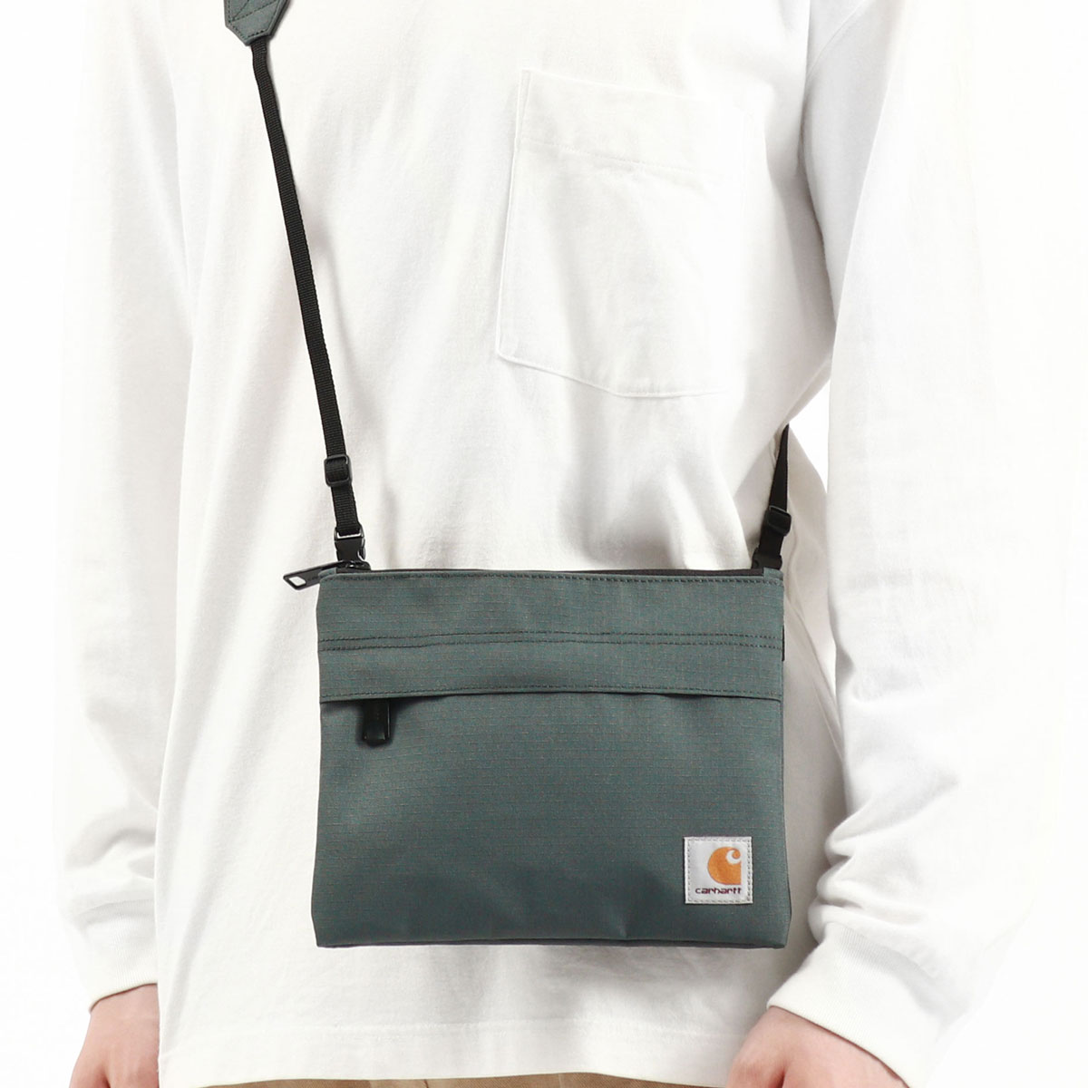 日本正規品 カーハート サコッシュ Carhartt WIP VERNON STRAP BAG ショ...