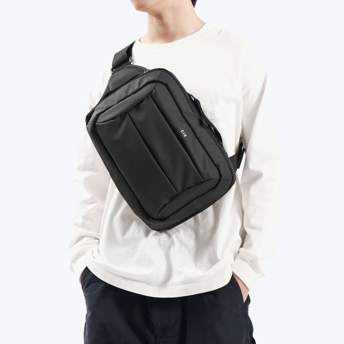 CIE 最大41%☆4/27限定 ボディバッグ メンズ レディース シー CIE 最大41%☆4/27限定 ボディバッグ メンズ レディース シー
