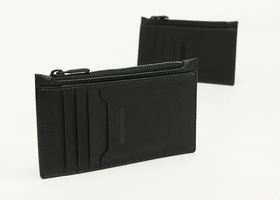 10周年記念イベントが FARO 三つ折り財布 ブラック 1ヶ月使用 コンパクト 35,200円