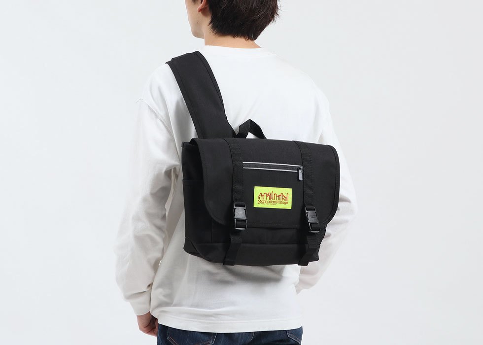 マンハッタンポーテージ　メッセンジャーバック STANDARD MESSENGER BAG (XS) CANVAS LIGHT | Manhattan Portage