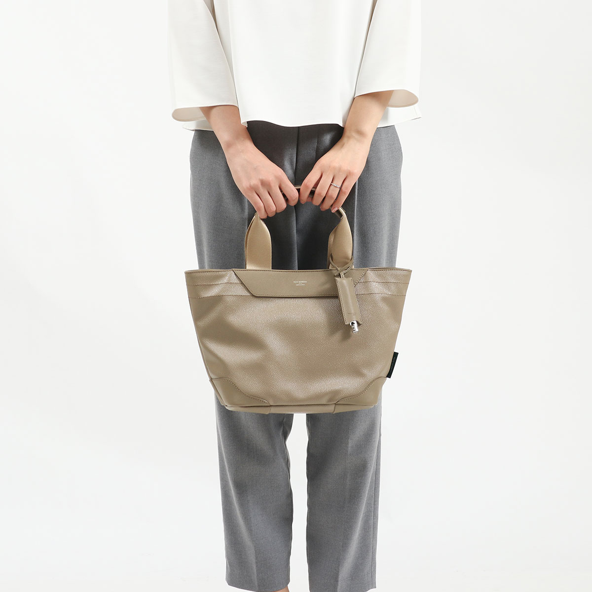 PELLE MORBIDA 最大42%☆4/24限定 ペッレモルビダ カートバッグ