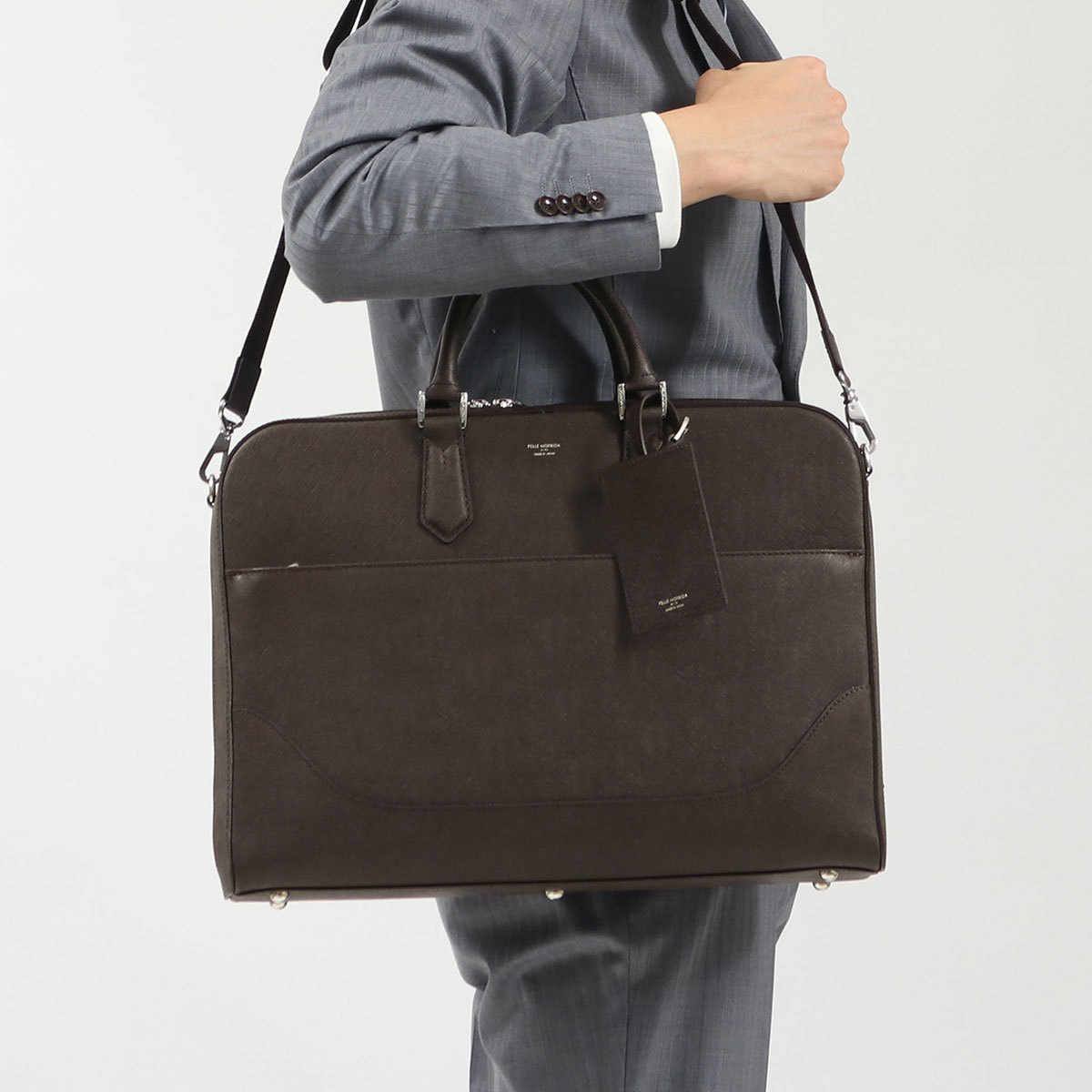 ペッレモルビダ キャピターノ ビジネスバッグ ブリーケース PELLE MORBIDA 最大44% 8/29から ペッレモルビダ キャピターノ