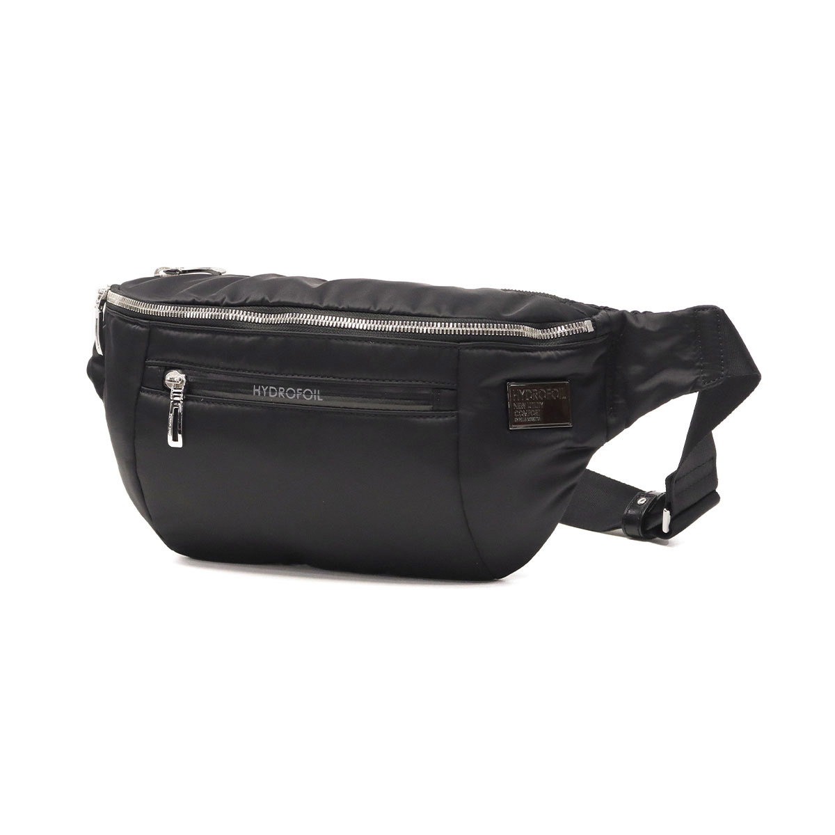 美品✨ペッレモルビダ　黒　ボディーバッグ　黒　ジップ　本革 美品 PELLE MORBIDA ペッレモルビダ ボディバッグ レザー 本革 黒