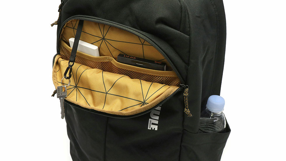 Thule Expo Backpack スーリー　エキスポ　バックパック　28L