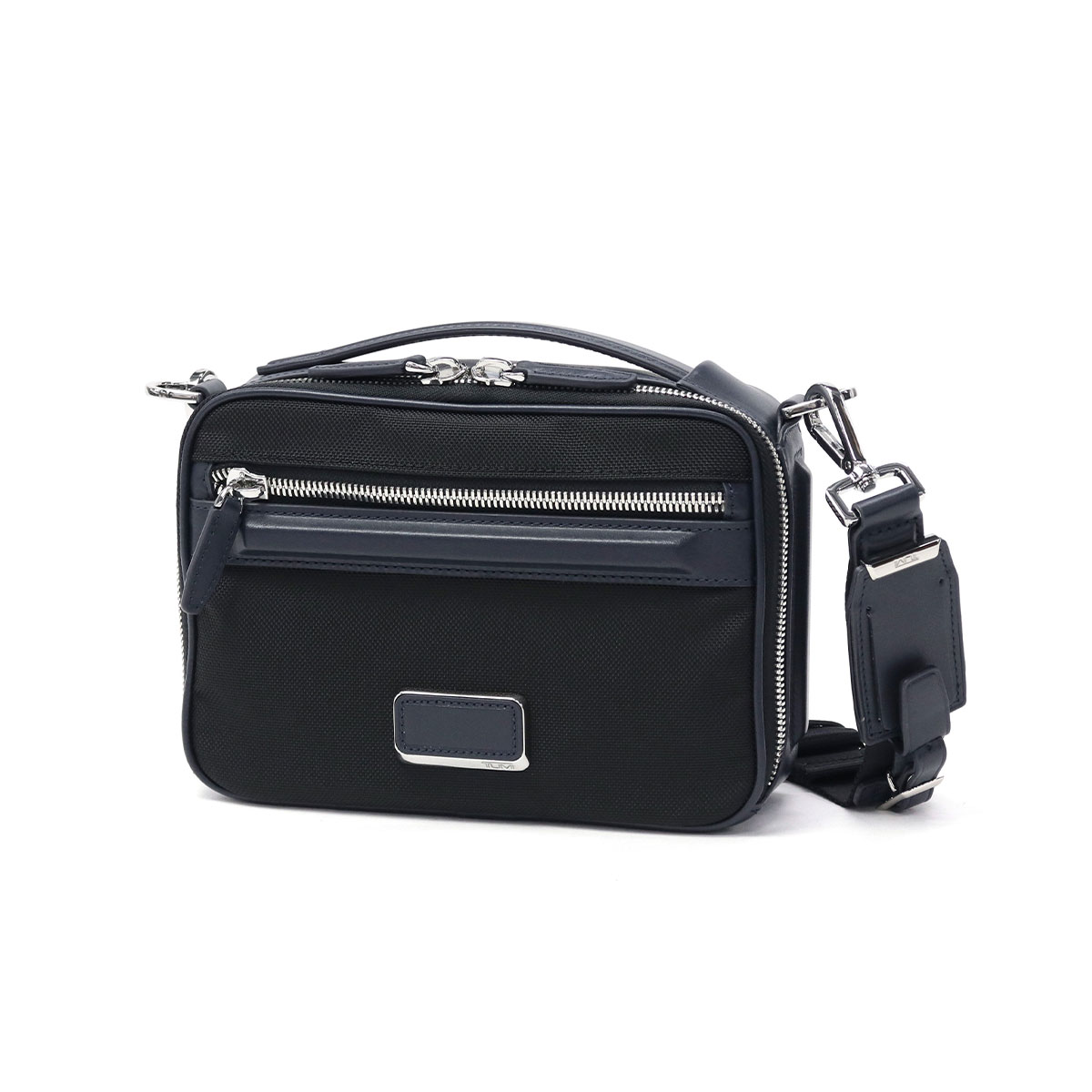 TUMI（トゥミ） 最大51%☆7/17限定 正規品5年保証 ショルダーバッグ