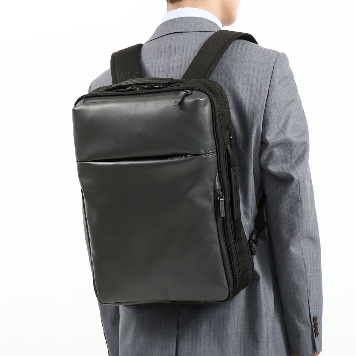 正規品5年保証 エースジーン リュック メンズ 大容量 シンプル ace.GENE 本革 15L 通勤 B4 A4 PC ビジネスリュック ガジェタブル DPL 30522｜galleria-store｜03