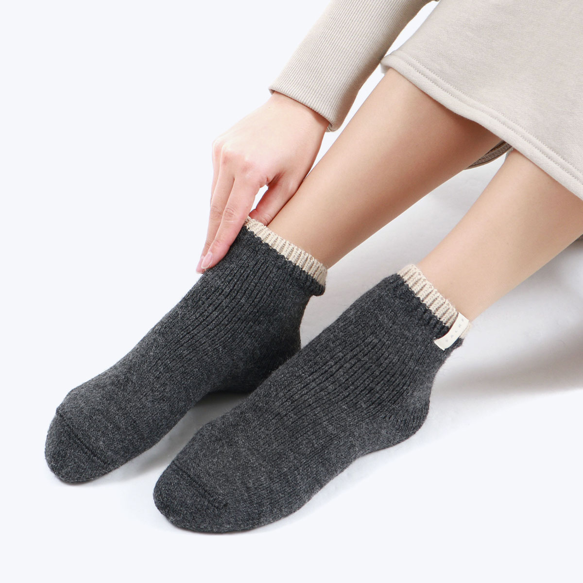 ファルケ 靴下 FALKE COSY PLUSH SHORT SOCKS ショートソックス