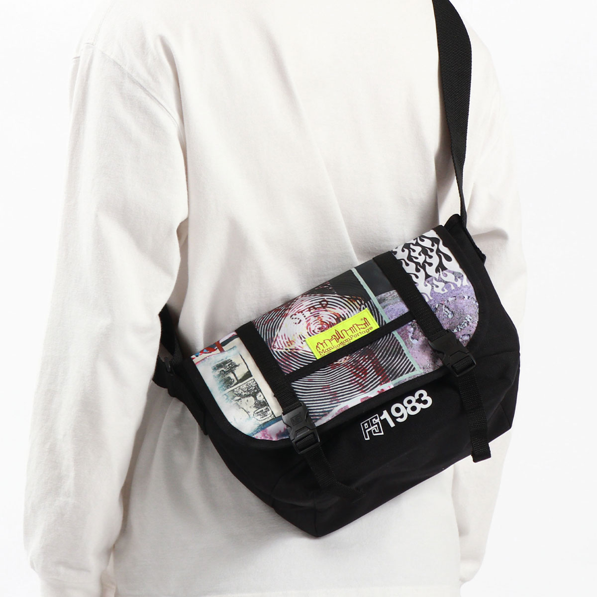 最大51%★5/3限定 日本正規品 マンハッタンポーテージ メッセンジャーバッグ メンズ レディース Manhattan Portage ショルダー バッグ 小さめ B5 MP1605JRPS_1
