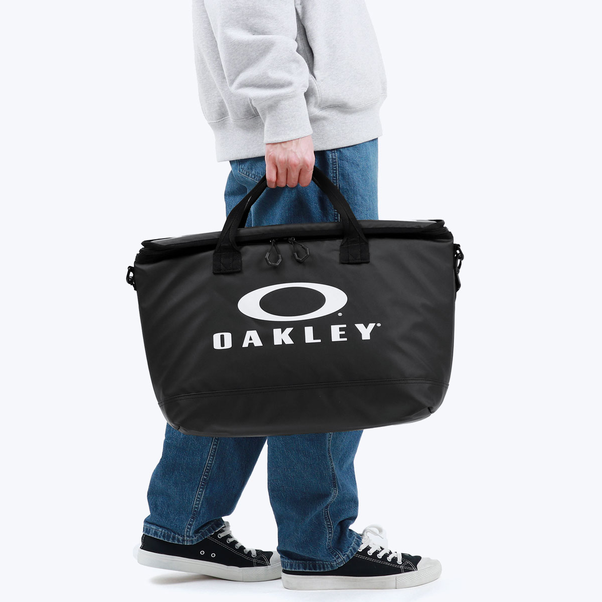 OAKLEY（オークリー） 最大55%☆1/30〜 トートバッグ OAKLEY ESSENTIAL