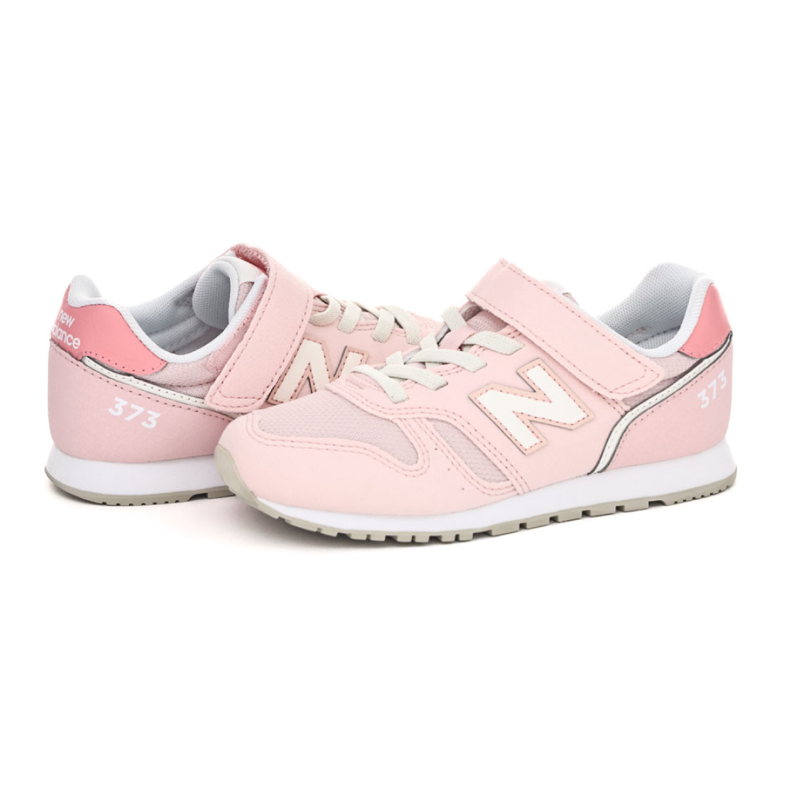 New Balance ピンク スニーカー☘ アトモス ピンクから「ニューバランス」別注スニーカー 淡いピンクを
