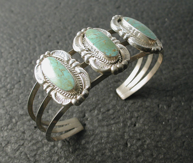 シルバーアクセサリー バングル インディアンジュエリー ナバホ