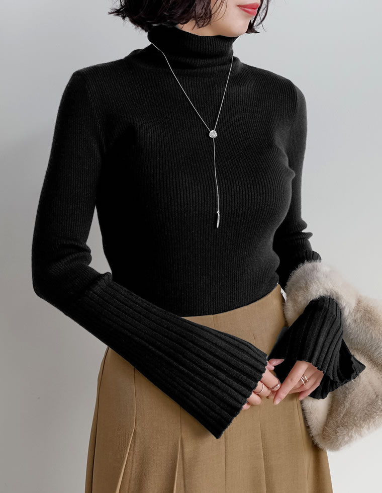 【2025新作★新品未使用★LOUNIE】フレアスリーブニットプルオーバー 2025新作☆新品未使用☆LOUNIE】フレアスリーブニットプルオーバー