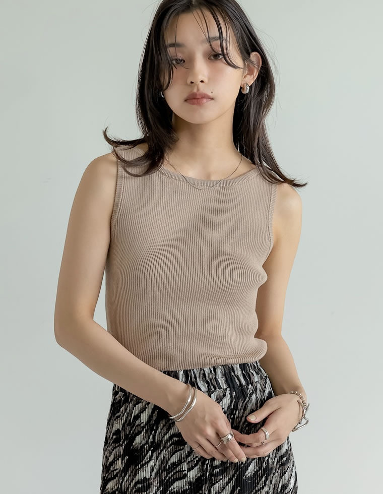 【新品・タグ付き】BRIEFING レディース ノースリ メーカー完売品　M 楽天市場】ブリーフィング ノースリーブの通販