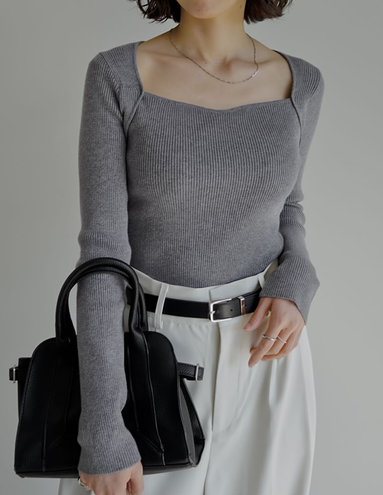 トリーバーチ 長袖セーター レディース - レッド（赤）系 Tory Burch(トリーバーチ) ニット・セーター