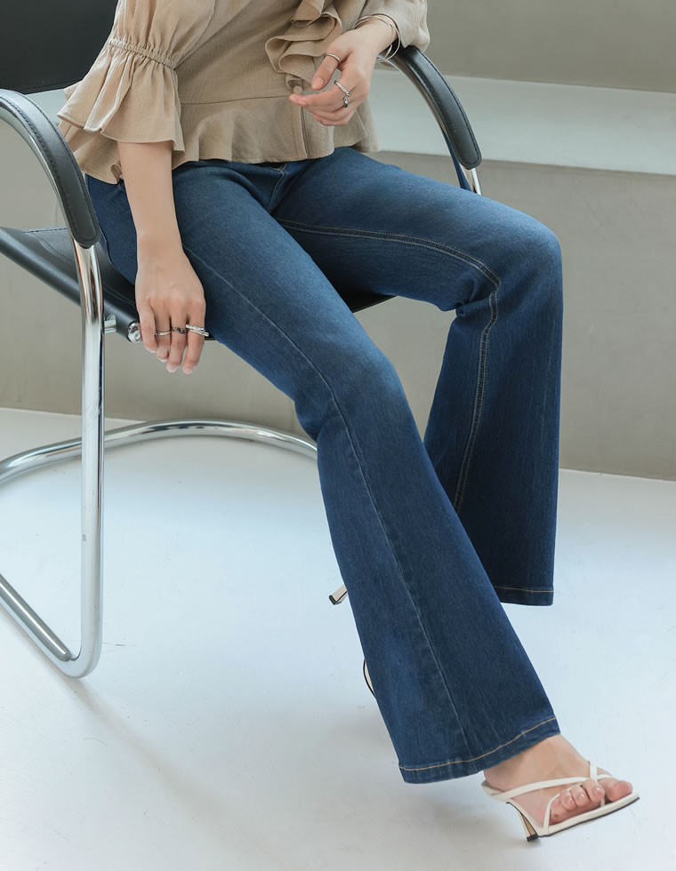 【2025秋冬 優美なシルエット♪】エルメス★ブーツカットパンツ Re:EDIT デニム レディース パンツ フスキニー レア ストレッチ