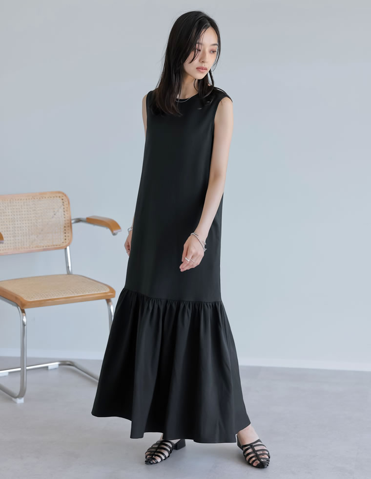 【美品】【ECO】【UV】ギャザー袖　ノースリーブ　ワンピース　ブラック　M ウエストカットワークギャザーワンピース - ワンピース通販
