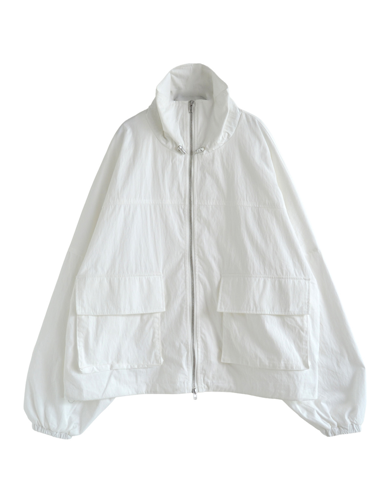 スタンドカラージップブルゾン