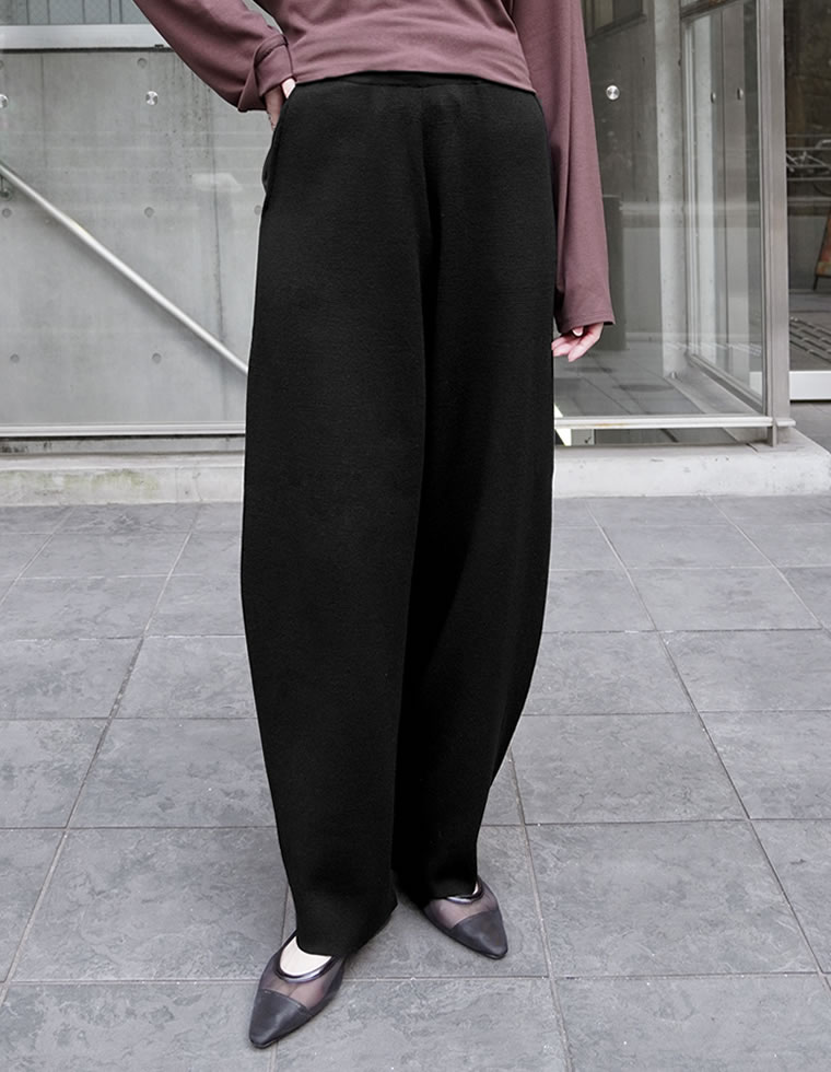 パンツ レディース カーブパンツ バレルパンツ 低身長 高身長 ニットパンツ 体型カバー ウエスト総ゴム ポケットあり 洗える 2026秋冬 | Re:EDIT | 01