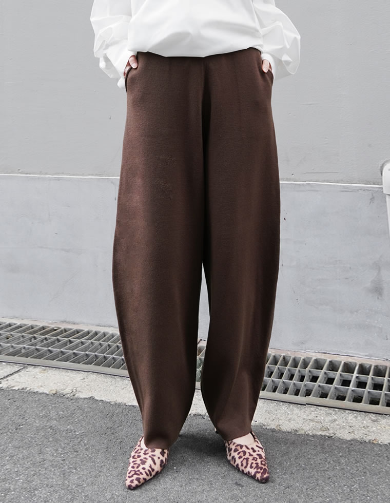 パンツ レディース カーブパンツ バレルパンツ 低身長 高身長 ニットパンツ 体型カバー ウエスト総ゴム ポケットあり 洗える 2026秋冬 | Re:EDIT | 04