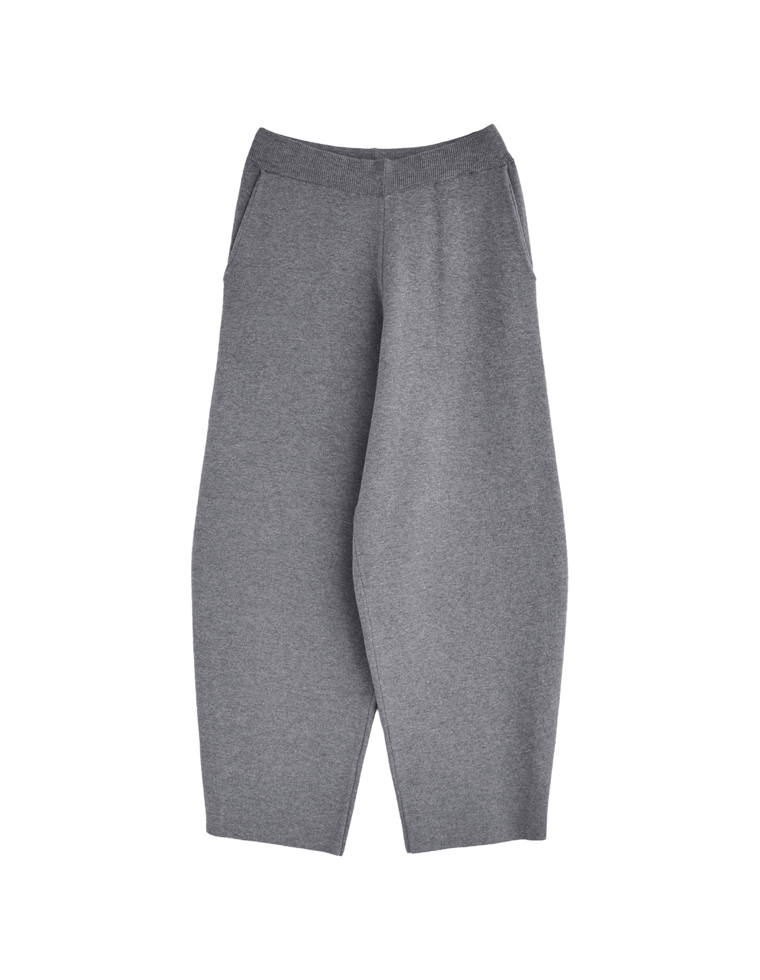 ニットバレルレッグカーブパンツ