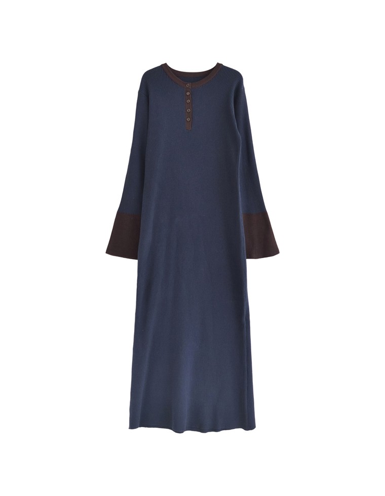 フレアスリーブリブニットワンピース